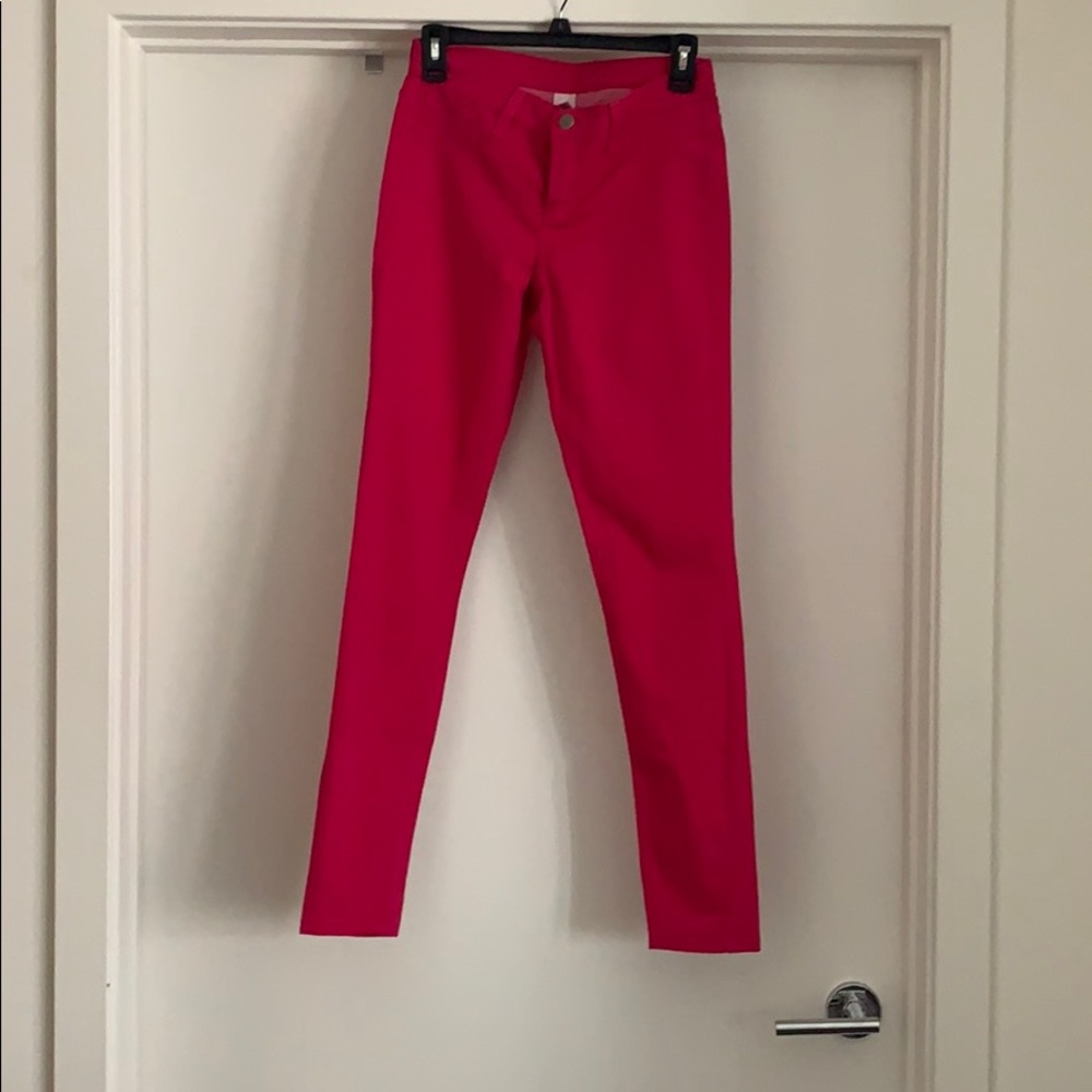 Pink pants! (Jeggings)
